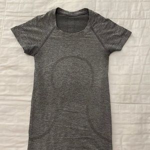 lululemon gray swiftly tech